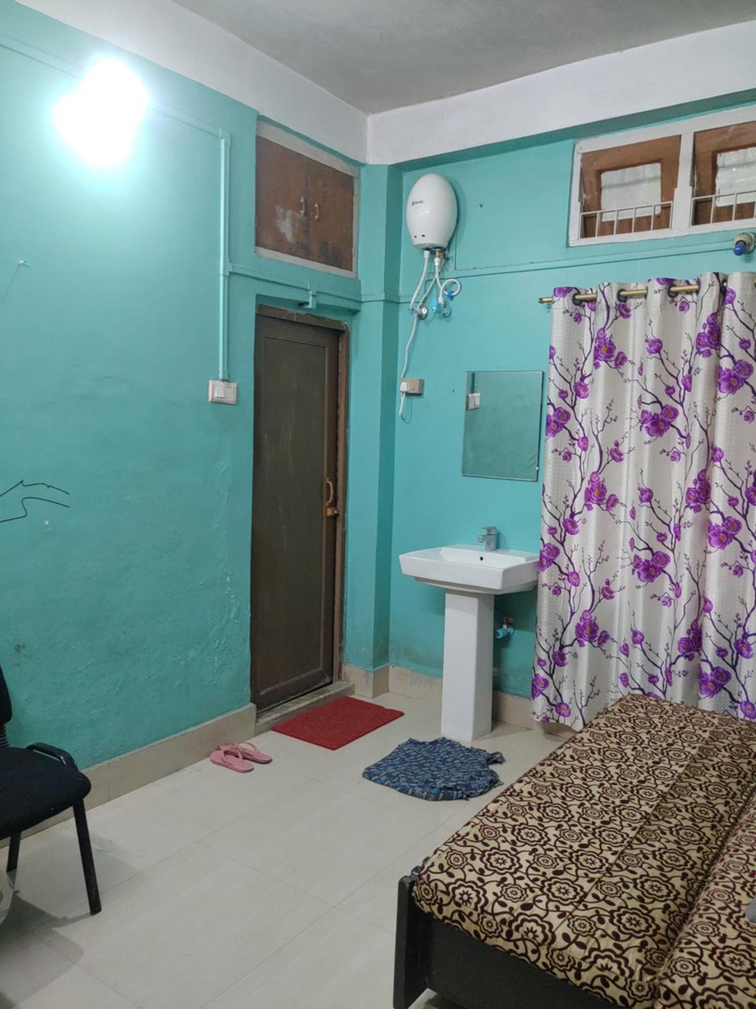 Comfort Inn Kamakhya Jn Guváhátí Pokoj fotografie